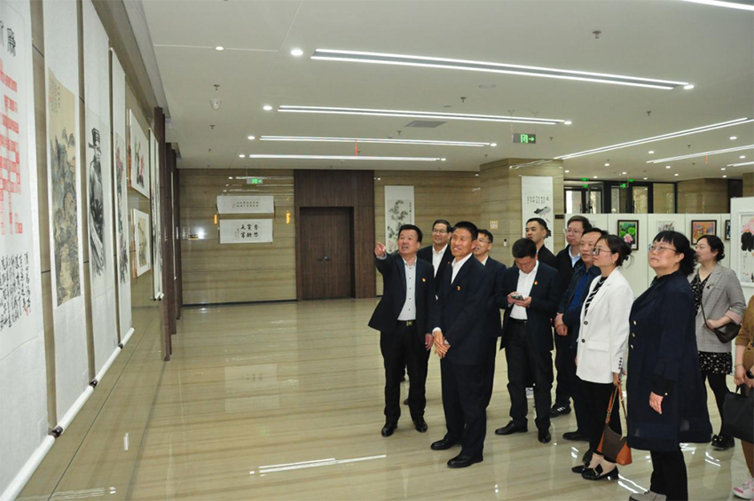 【集团要闻】集团公司纪检监察干部到甘肃工程咨询集团参观廉洁文化作品展