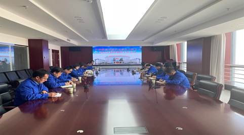 说明: 说明: G:立项会议照片（科技创新会）.jpg